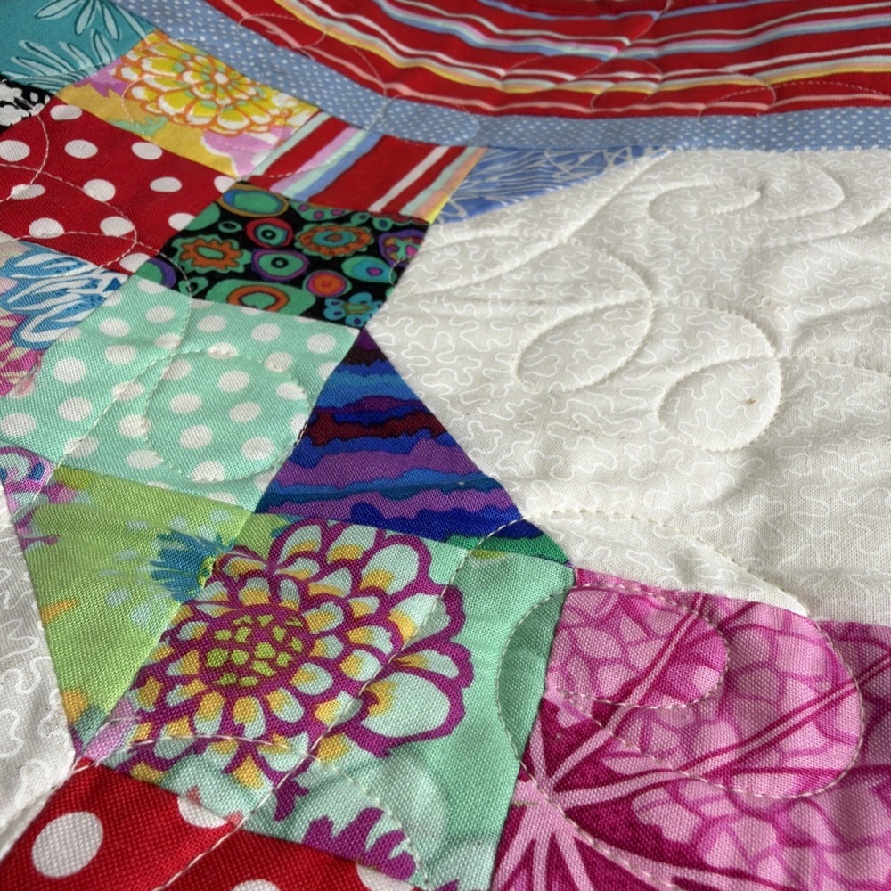 Huge Vintage Patchwork Quilt Retro Floral Geometric Mod Multi-Color 57" X 44" - Picture 7 of 7